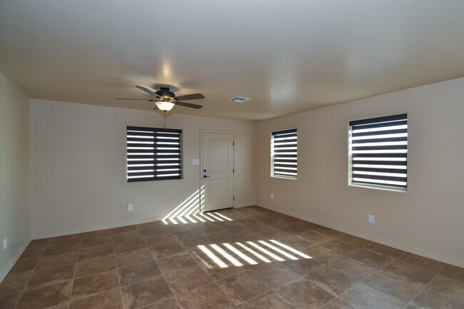 Photo - 253 S Somerton Ave