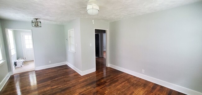 Photo - 2 Bedroom 1 Bath Duplex