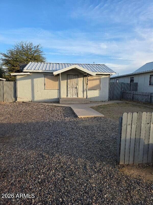 Building Photo - 212 E Centre Ave