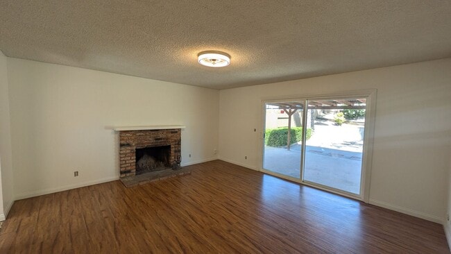 Photo - Lemon Grove 4 Bed with garage