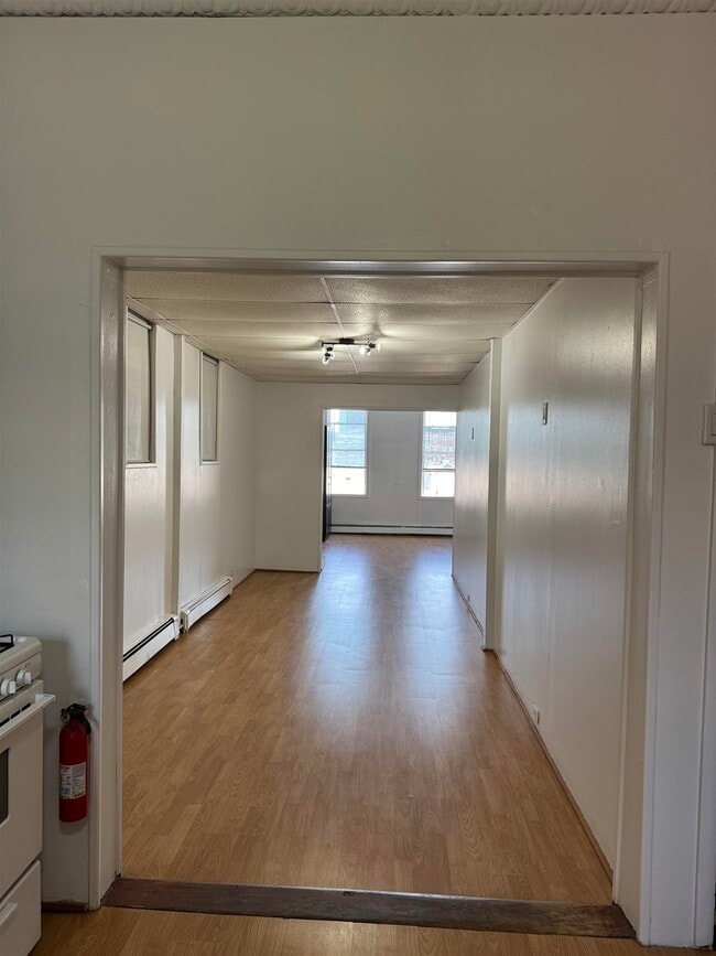 Photo - 630 Grand St Condo Unit 3