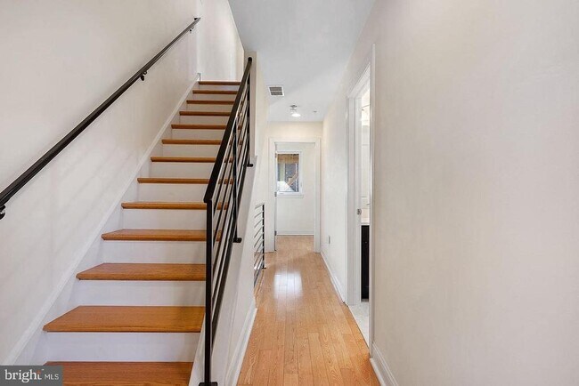 Photo - 1347 S 20th St