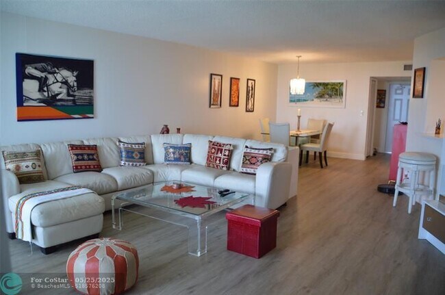 Photo - 3090 N Course Dr Unit 805