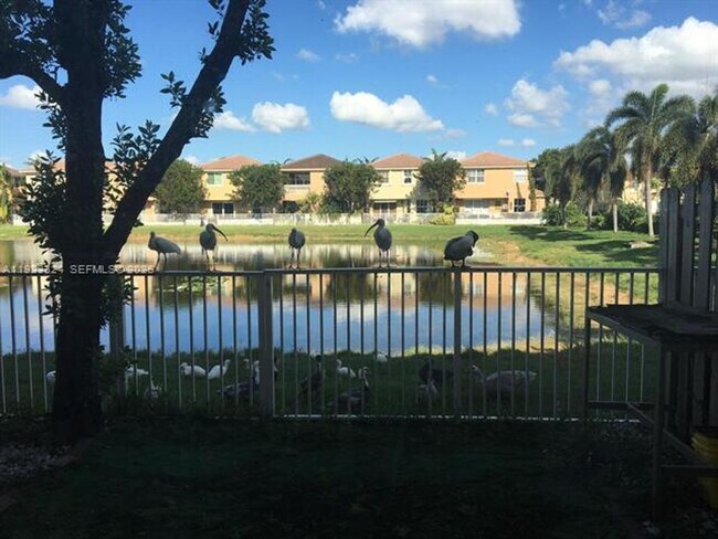 Photo - 10803 NW 83rd St