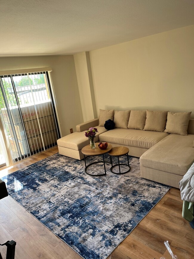 Photo - 137 Benchmark Rd Unit 227