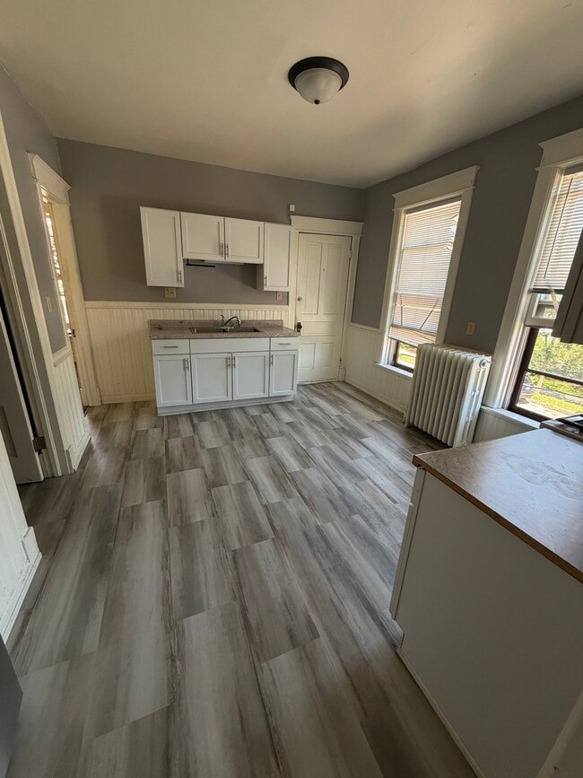 Photo - 830 E Locust St Unit 2