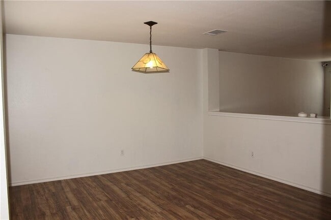 Photo - 107 Outfitter Dr