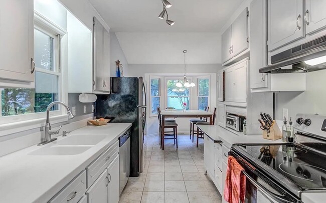 Photo - 2724 Quail Point Dr