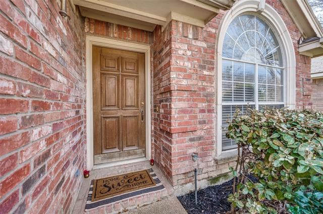 Photo - 402 Horse Shoe Dr