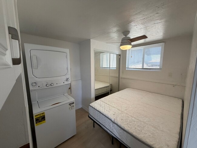 Photo - 5738 Meade Ave Unidad 5738 Meade Ave #A