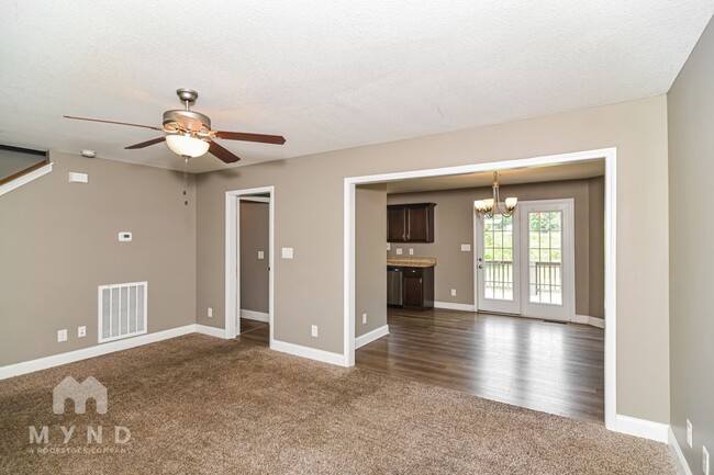 Photo - 619 Woodhaven Dr