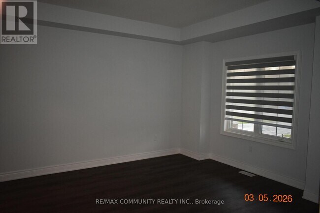 Photo - 106 Ridge Rd N
