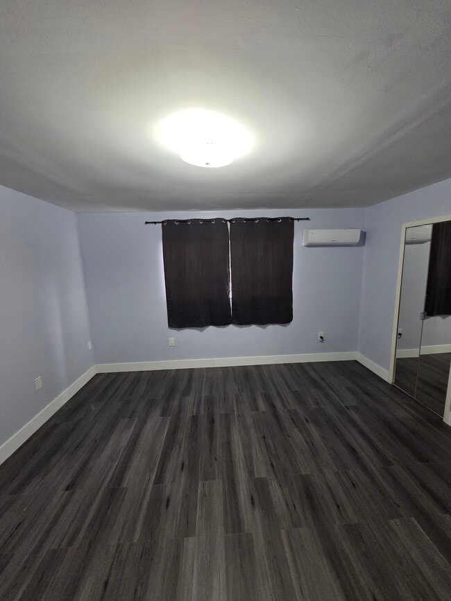 Photo - 12512 SW 26th St