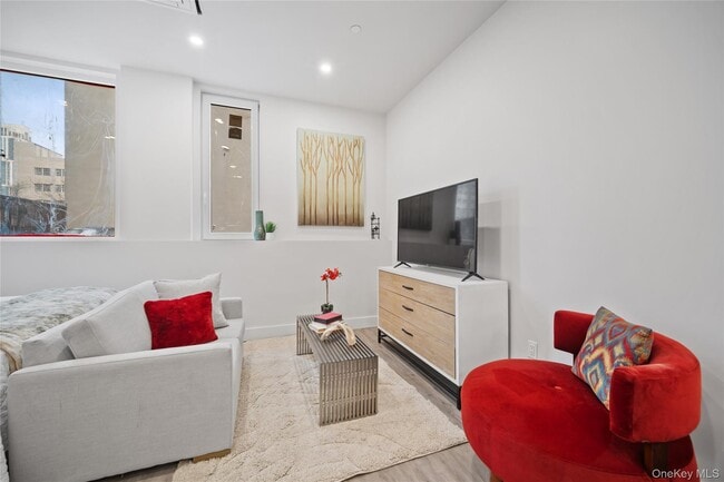 Photo - 40 Westchester Pl Unidad 105