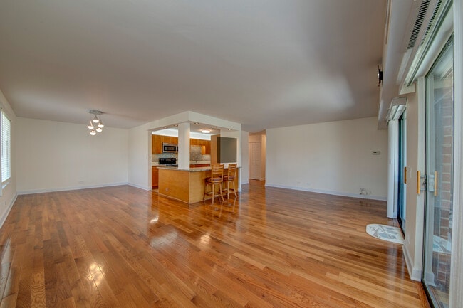 Photo - 1405 E Central Rd Unidad 316B