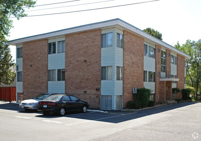 Brightonwood Flats
