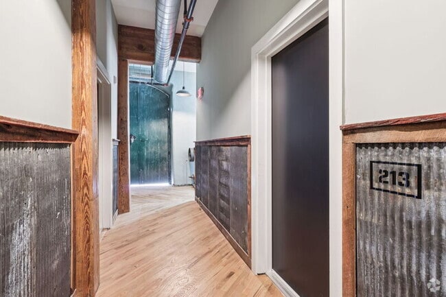 Building Photo - 201 Leverington Ave Rental