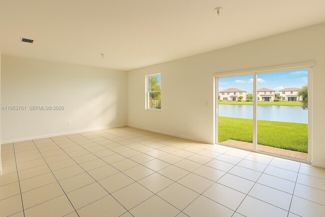 Building Photo - 12727 NW 23rd Pl Unit 12727