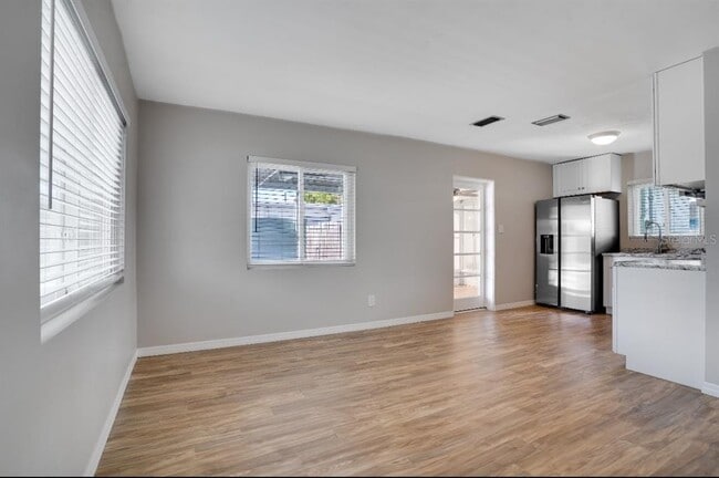 Photo - 6741 Hibiscus Ave S