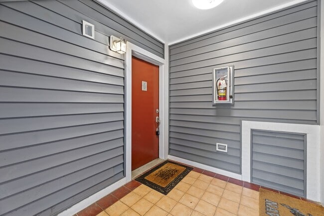 Photo - Ground level condo in Annapolis - Lake Heron