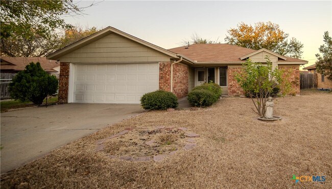 Photo - 1801 Sagebrush Dr