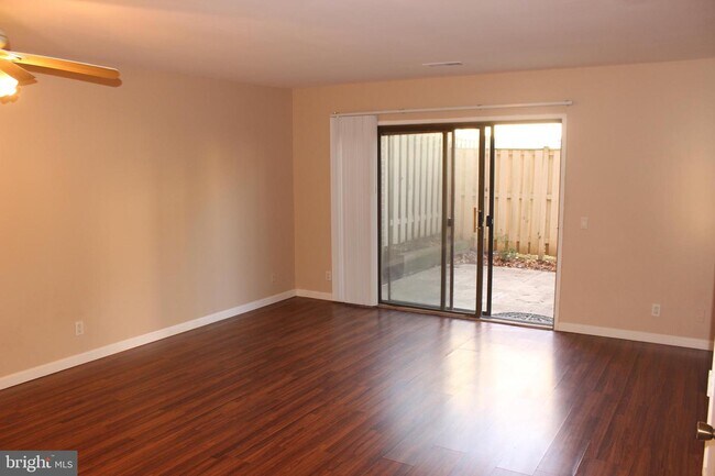 Photo - 2621 Glengyle Dr Unidad 95