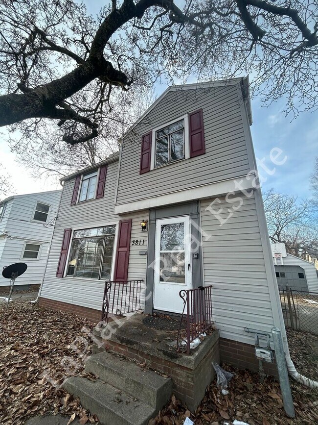 Photo - Well-Located 3-Bedroom Home Near Library Village