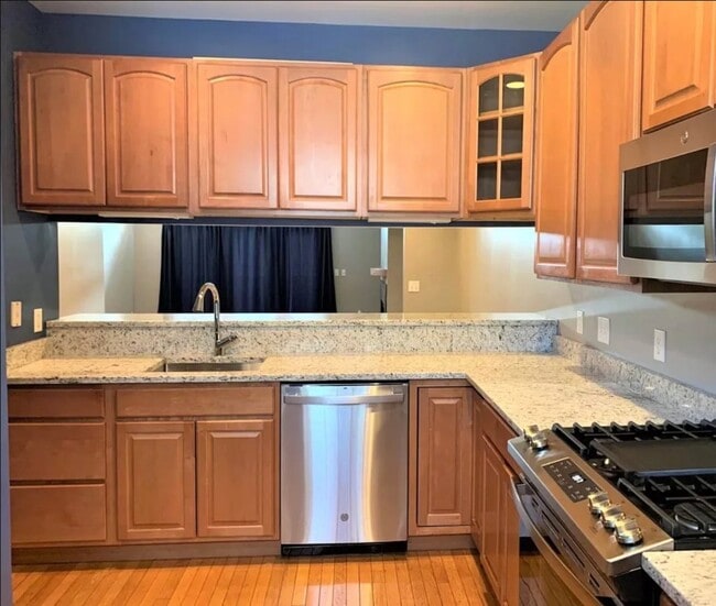 Photo - 2550 Cleinview Ave