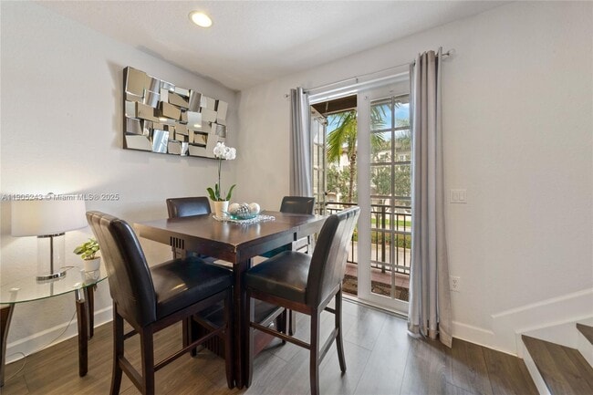 Photo - 482 SW 147th Ave Unidad 4615