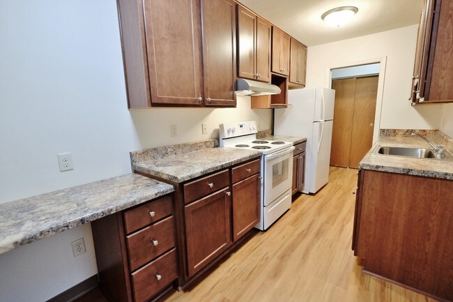 Photo - 1776 St. Clair Ave