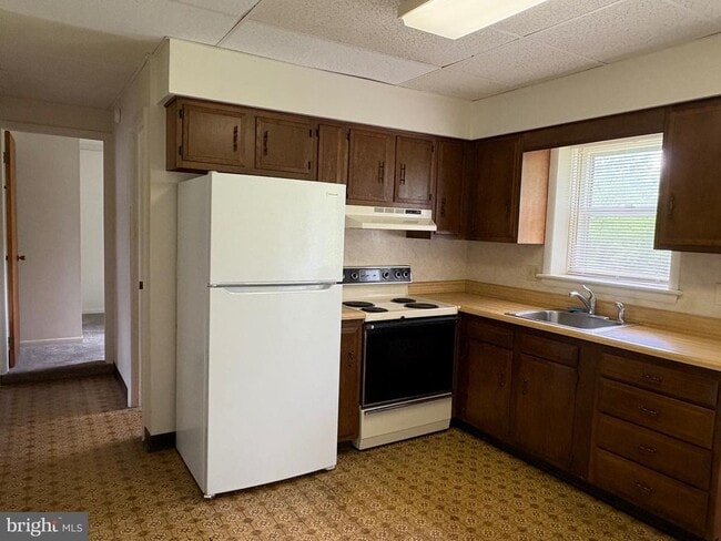 Building Photo - 56 Pineside Dr Unit 5B