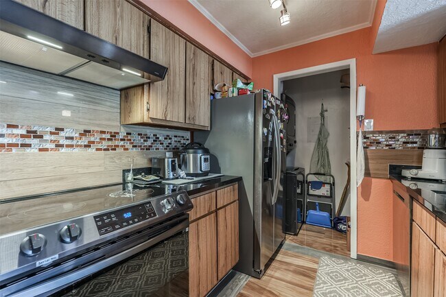 Photo - 3919 Fairmont Pkwy Unidad 184