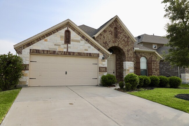 Building Photo - 2306 Snowy Egret Drive
