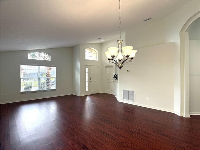 Photo - 538 Solana Cir