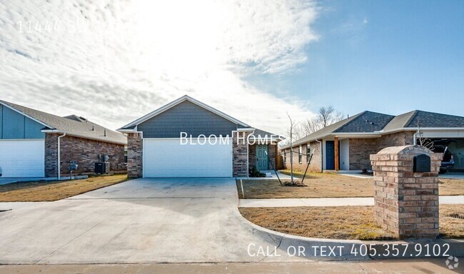 Building Photo - New construction in Mustang schools Rental