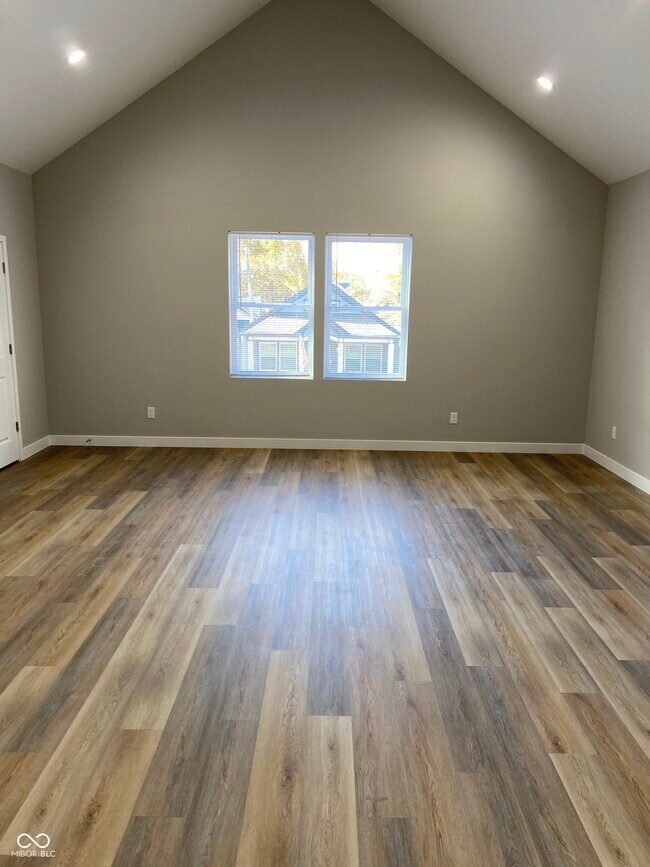 Photo - 929 N Beville Ave