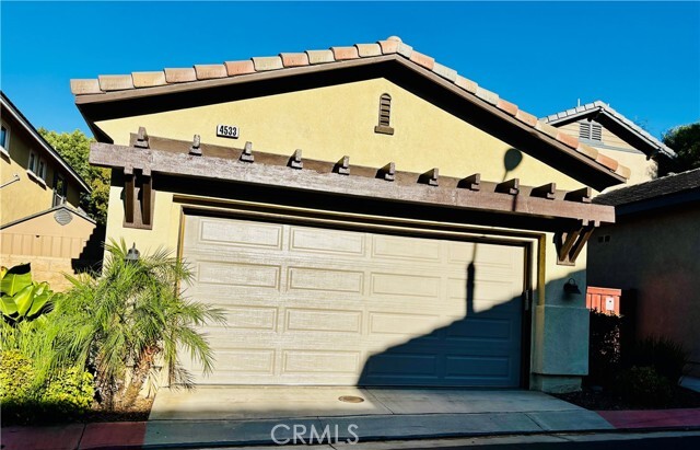 Photo - 4533 Filson St