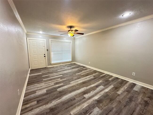Photo - 7313 Gulf Fwy Unit 903