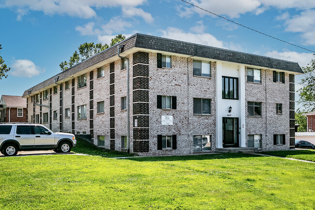 Photo - 4623 Wakeley St Apartments Unit 8
