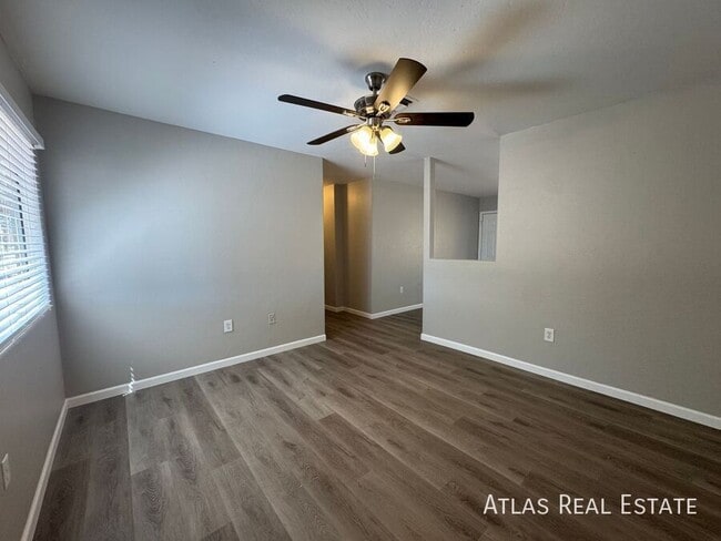 Photo - 506 N Iroquois Ave Unidad 2