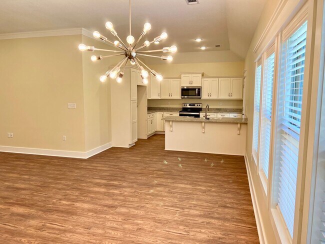Photo - FOR Rent – 3 Bedroom, 2 Bath!