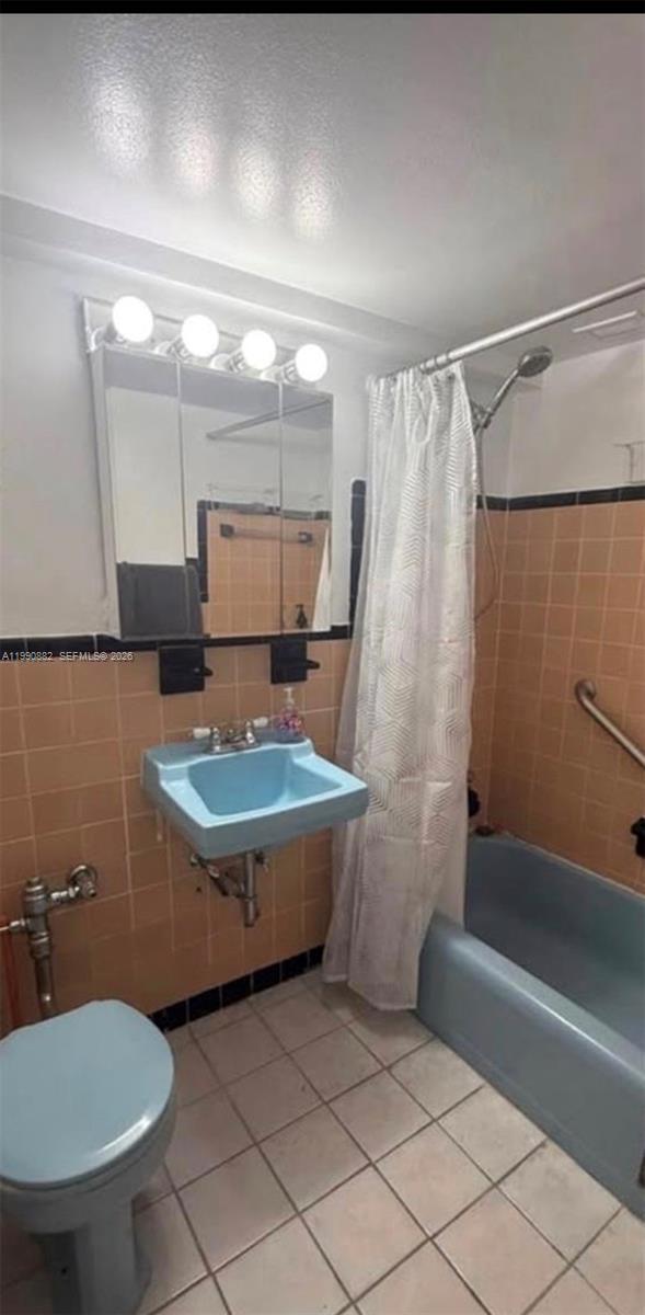 Photo - 6484 Indian Creek Dr Unit 107