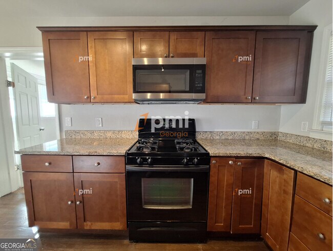 Photo - 1487 Woodfern Dr