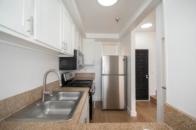 Photo - 425 N Alvarado St Unidad 108