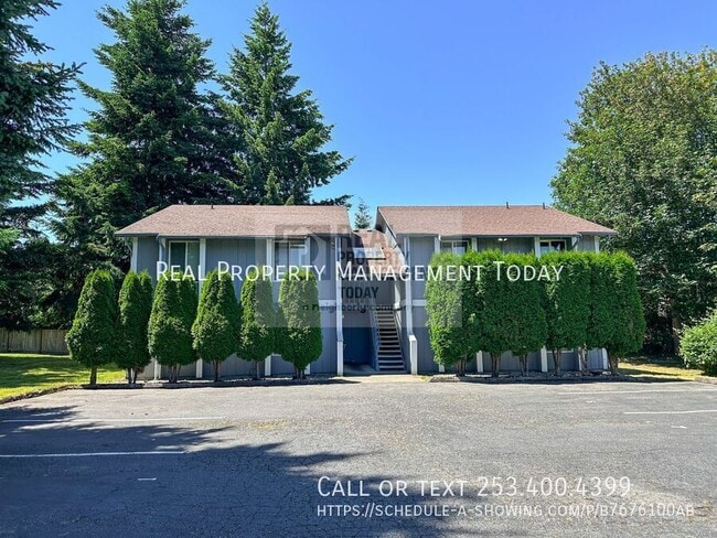 Building Photo - 13402 98th Ave Ct E Unit B