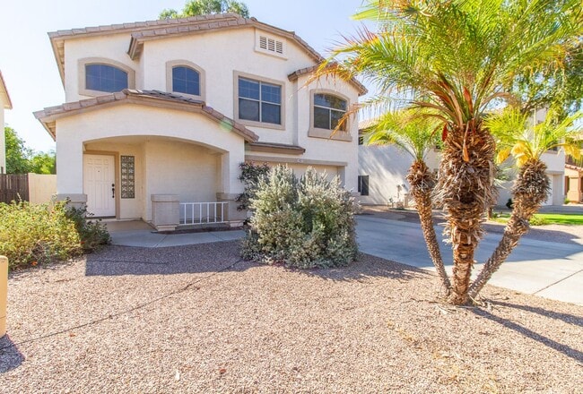 Building Photo - Discover Your Dream Home with a Fantastic Floorplan!