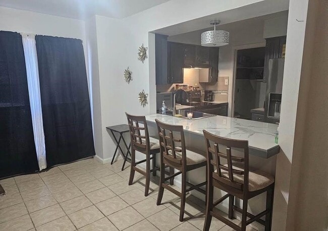 Photo - 201 E Del Mar Blvd Unidad 108