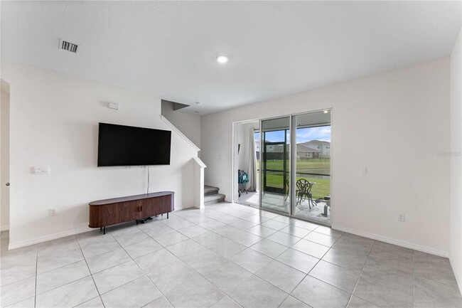Photo - 33066 Major Oak Dr