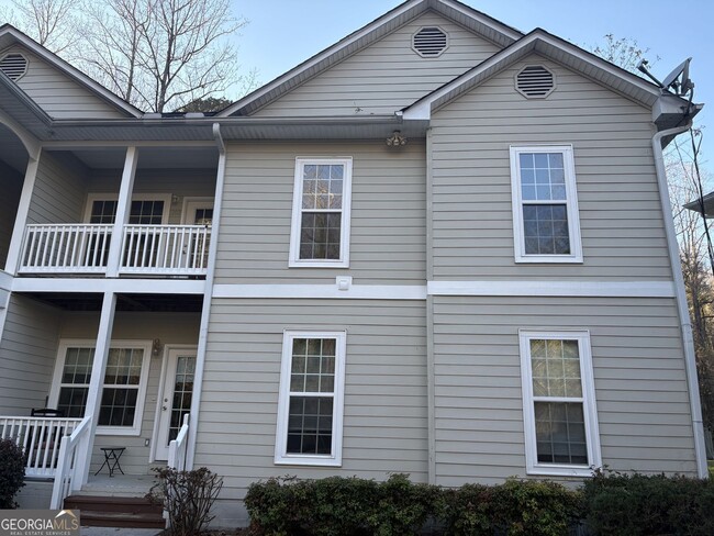 Building Photo - 74 Lockerbie Ct Unit 202