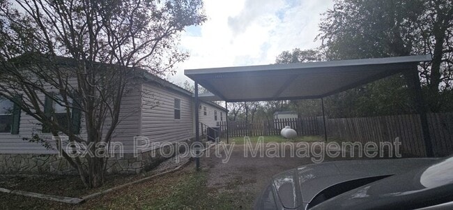 Photo - 14421 State Hwy 171